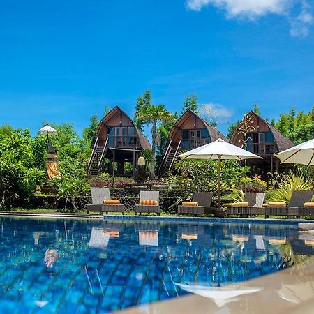 The Kirana Ungasan Villa Jimbaran Buitenkant foto