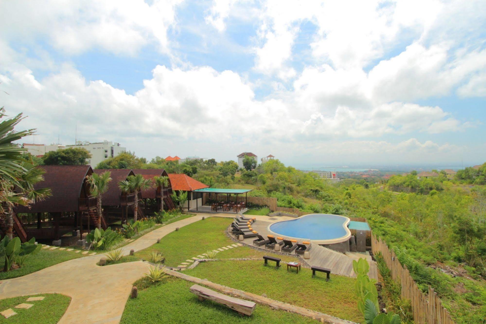 The Kirana Ungasan Villa Jimbaran Buitenkant foto