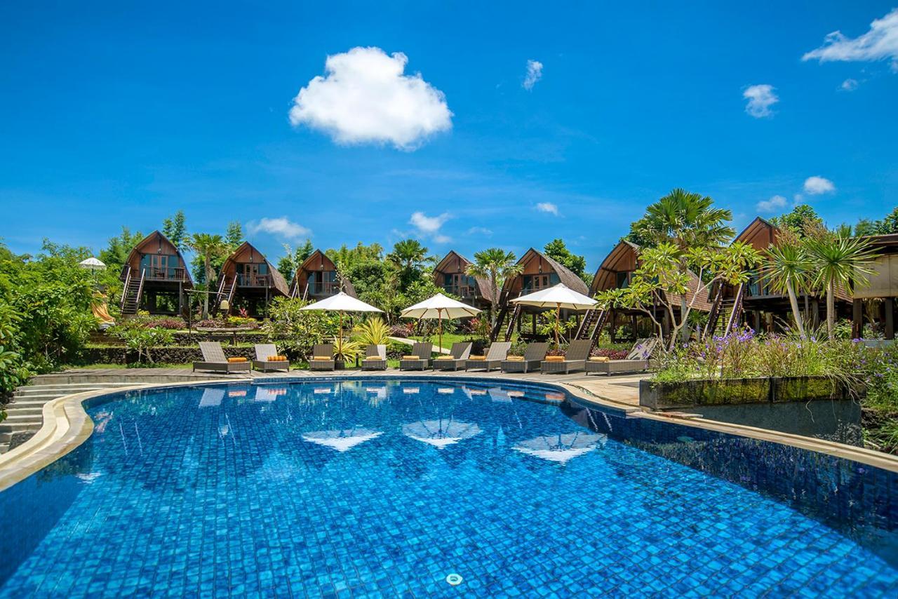 The Kirana Ungasan Villa Jimbaran Buitenkant foto