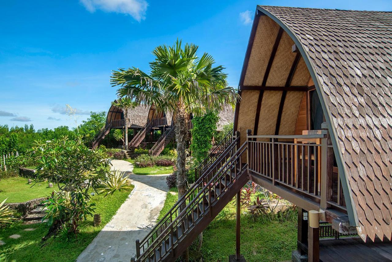 The Kirana Ungasan Villa Jimbaran Buitenkant foto
